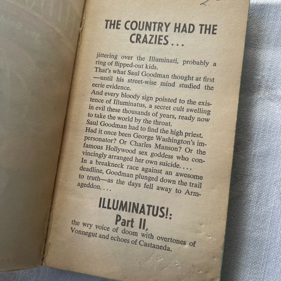 Illuminatus! Part II: The Golden Apple Book - Picture 6 of 16